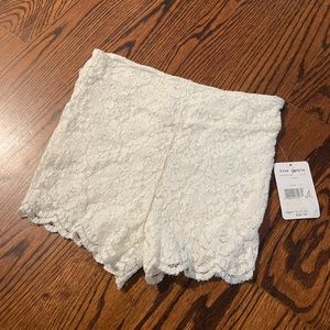 Free People lace white stretch shorts brand new